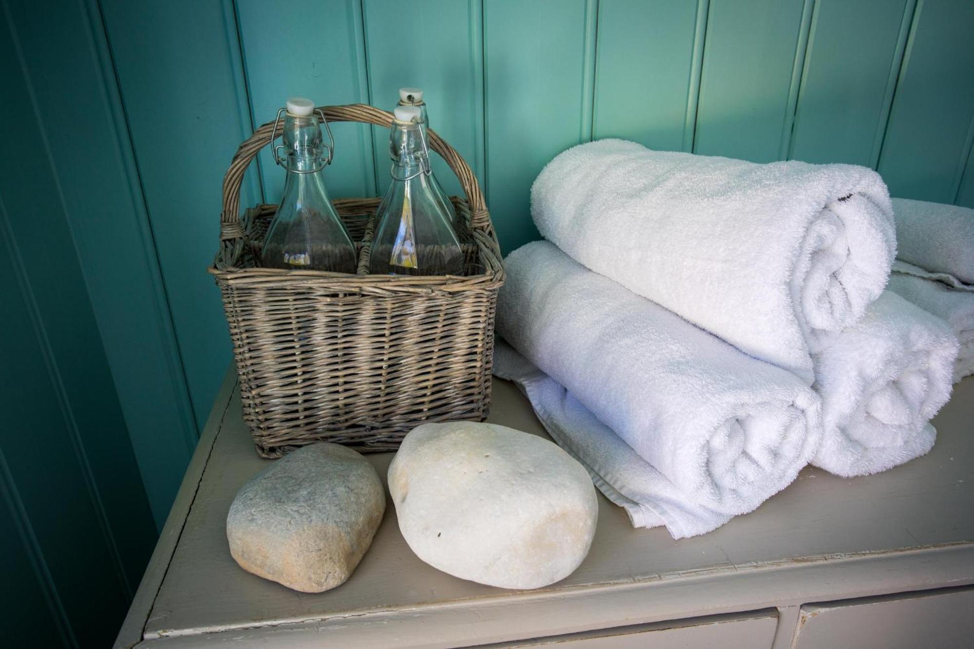 Lulworth Cove Inn Esterno foto